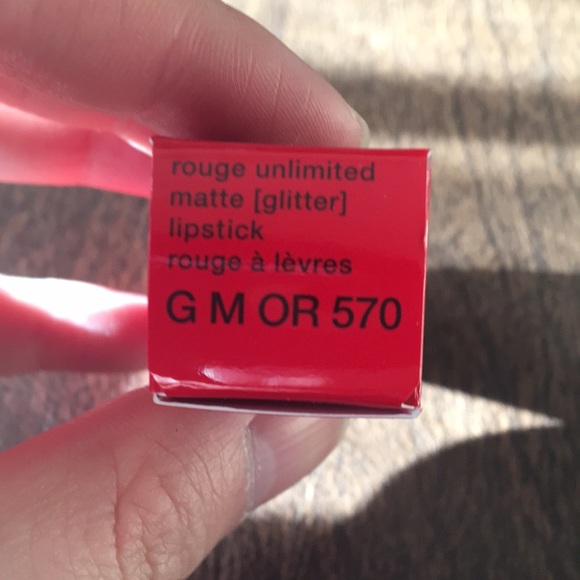 Shu Uemura Rouge Unlimited Matte [Glitter] - Picture 2 of 3